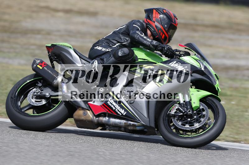 /37 09.08.2026  Pluess Motosport ADR/Freies Fahren/72